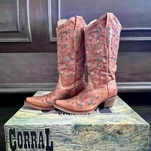 Corral Tan Boots with Blue Details